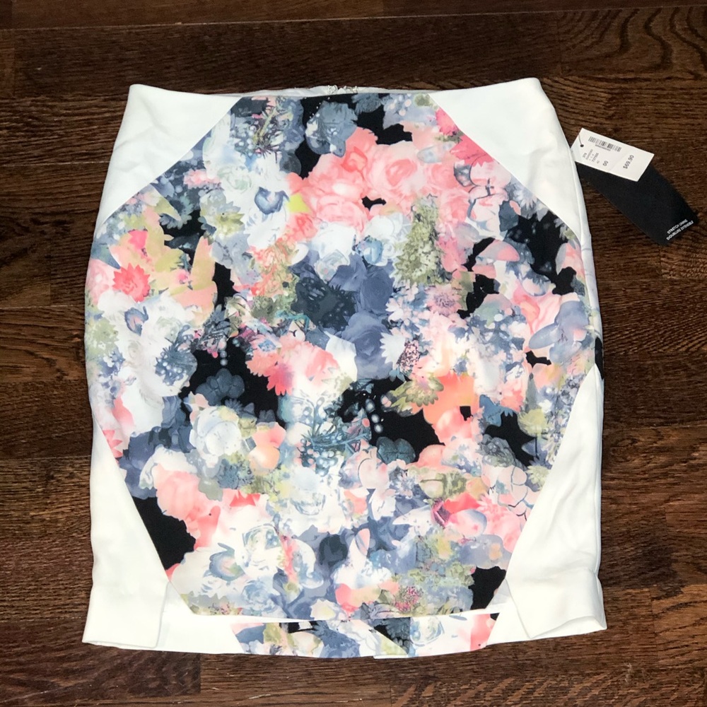 Skirt size 00
